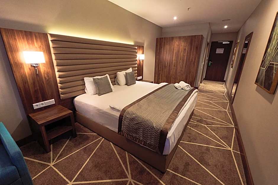 Puzzle Hotel Airport Frankfurt