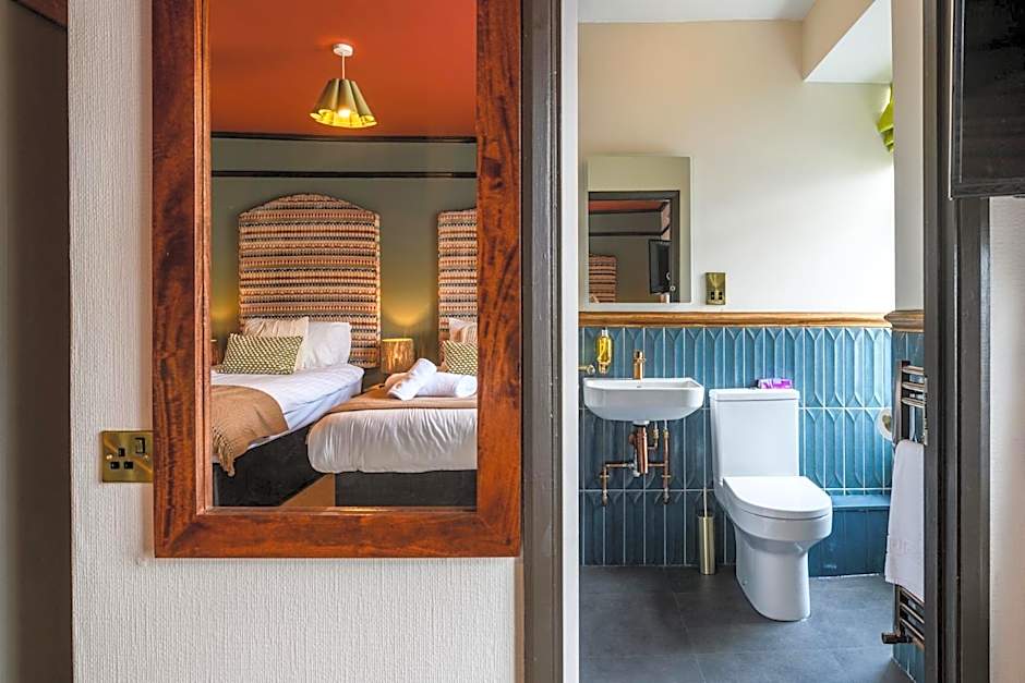 The Crown Hotel