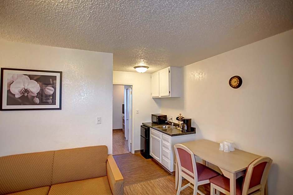 Motel 6-Council Bluffs, IA - Omaha East