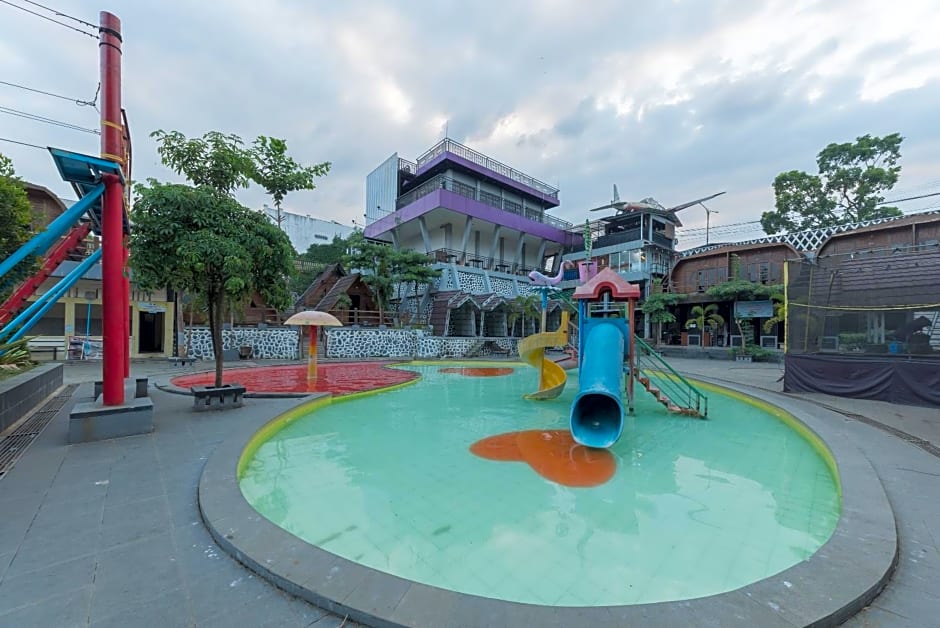 Urbanview Hotel Cianjur City Park by RedDoorz