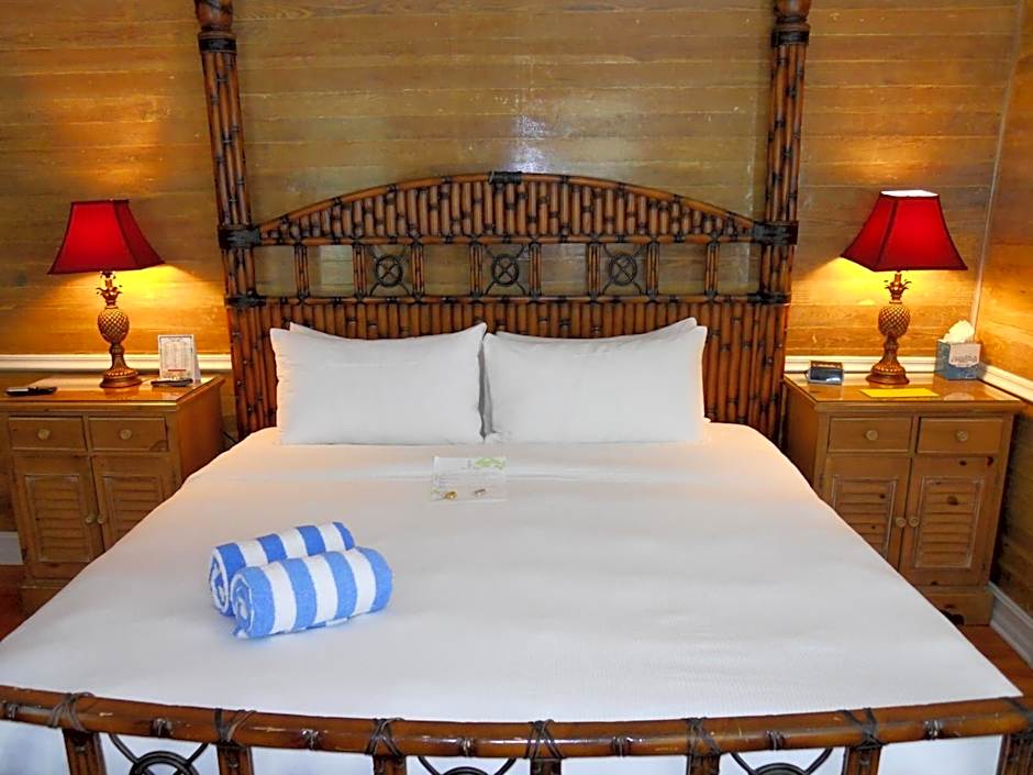 Duval Inn - Key West