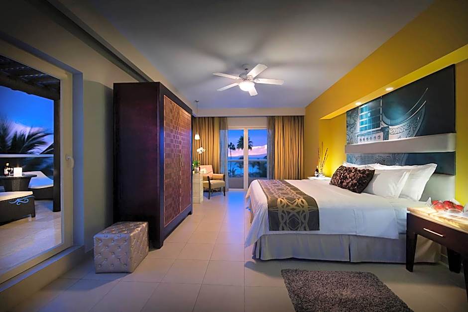 Hard Rock Hotel Vallarta - All Inclusive