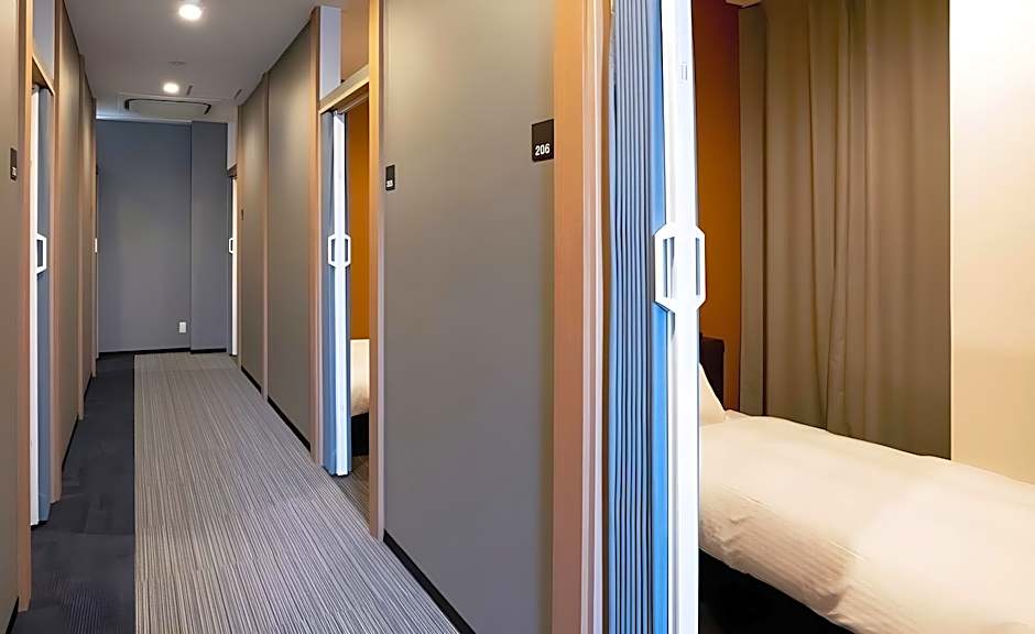 R9 Hostel Tochigi Ekimae - Male Only