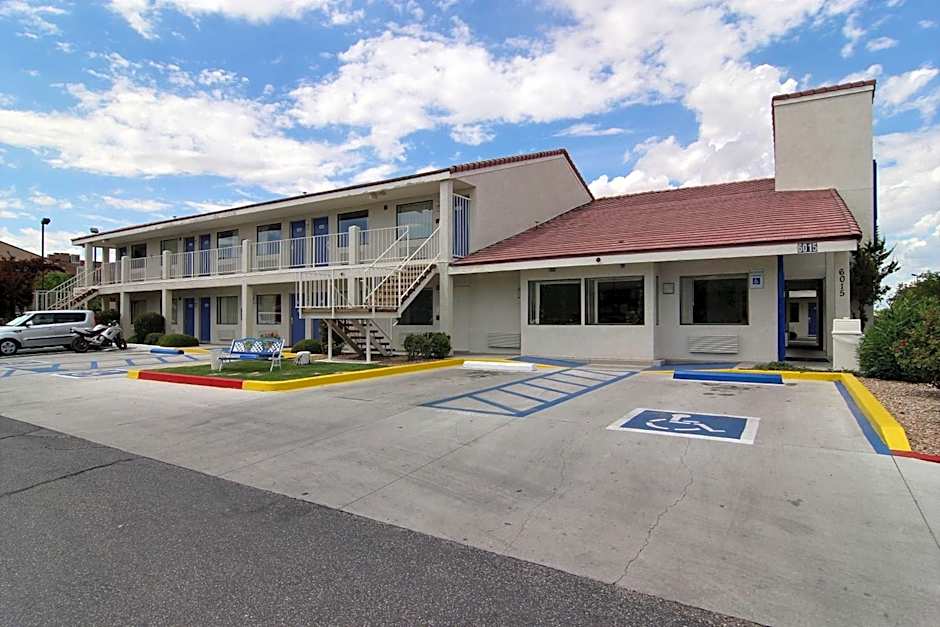 Economy Inn