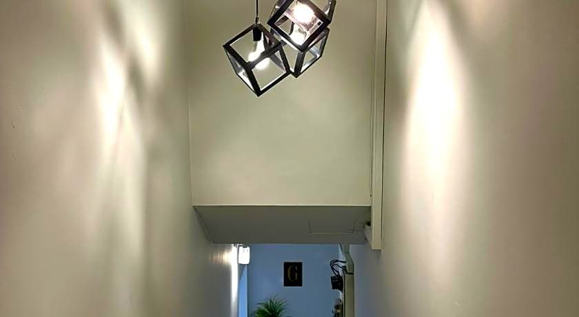 De UPTOWN Hotel @ SS2