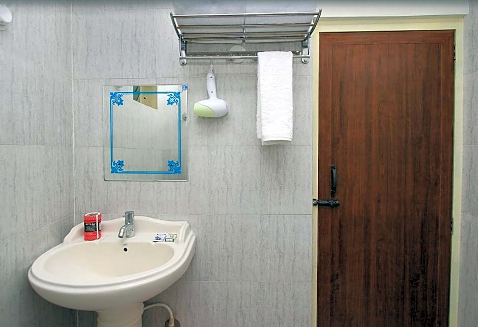 Hotel M.B. International