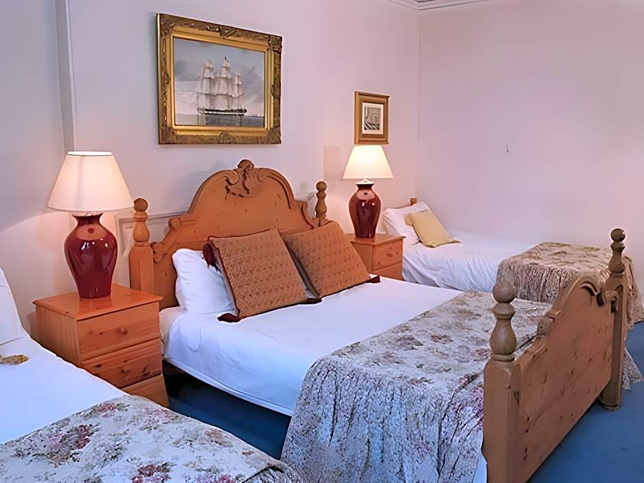 The Georgian House Hotel