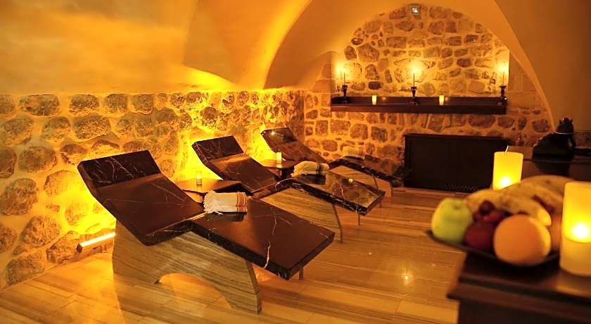 Mardius Tarihi Konak