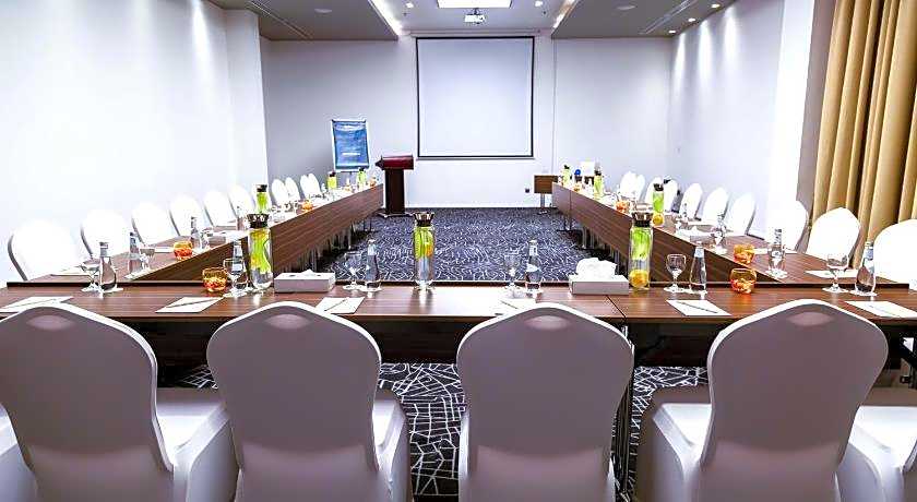 Radisson Hotel & Apartments Dammam Industrial City