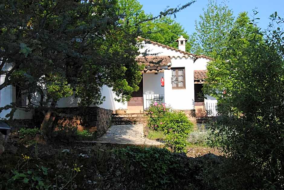 Finca Valbono Apartamentos Rurales y Hotel