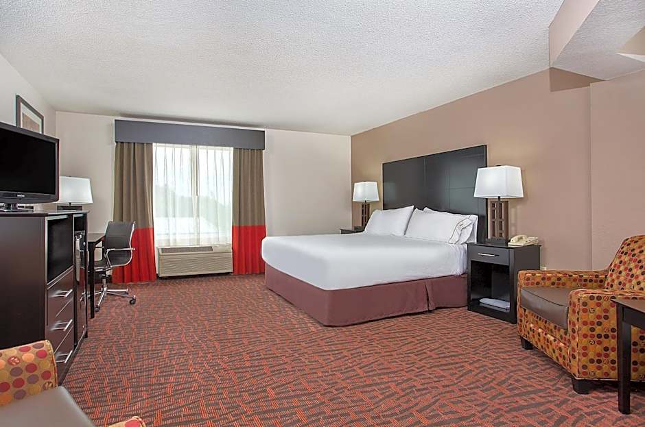 Holiday Inn Express Hotel And Suites Murphy By IHG