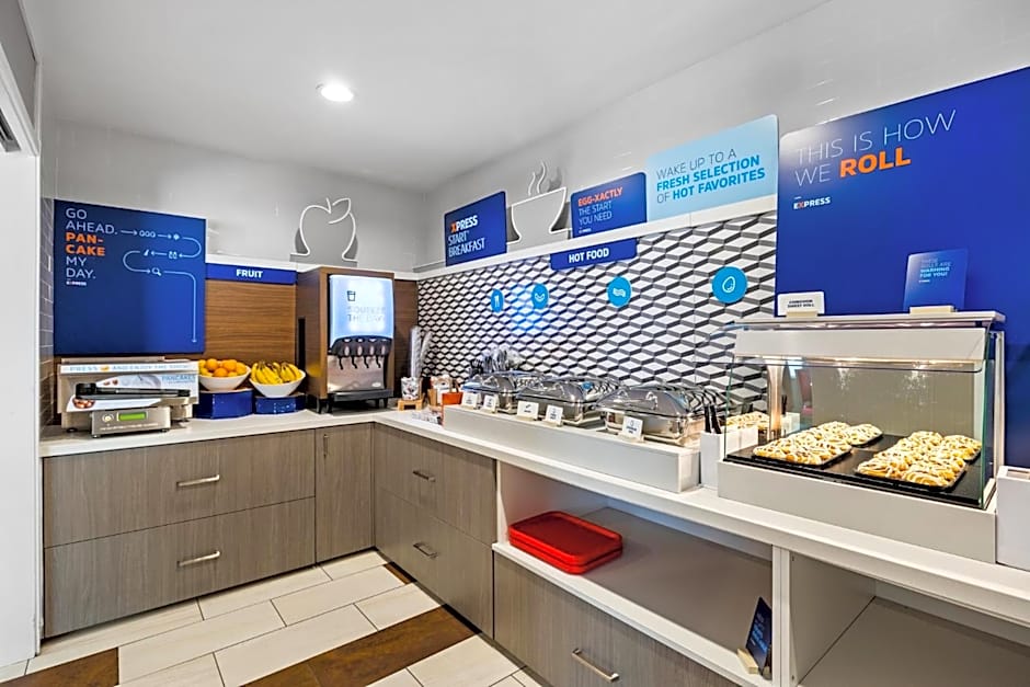 Holiday Inn Express Sunnyvale - Silicon Valley By IHG