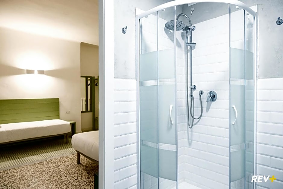 Lia Art Hotel