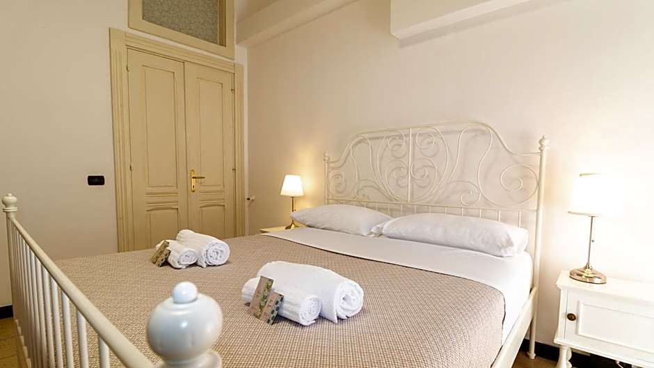 B&B Juighissa Leonora