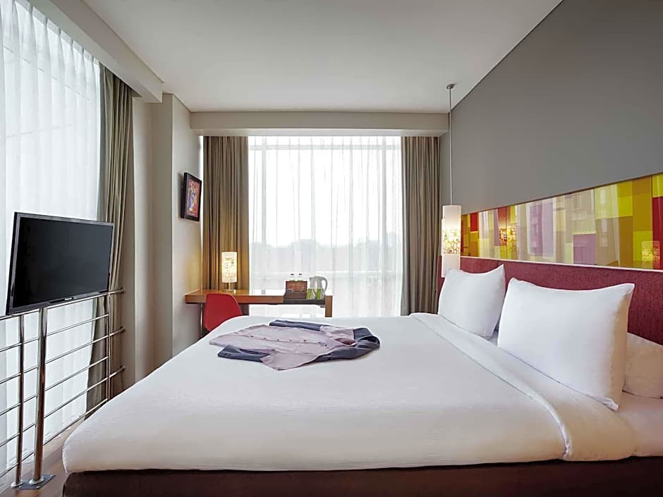 Ibis Styles Solo
