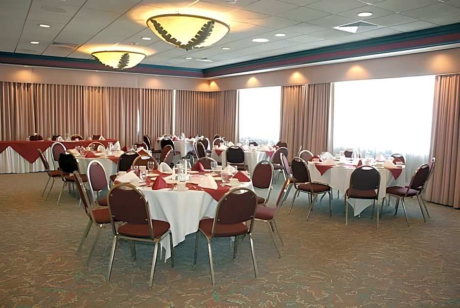 Oakland Airport Executive Hotel
