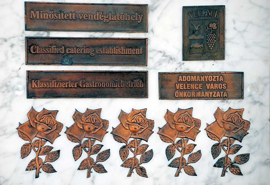 Tekergő Motel és Étterem