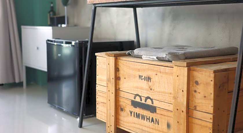 YIMWHAN HOSTEL&CAFE