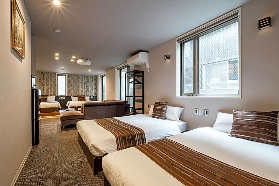 Photo 1 of 9 of Suite