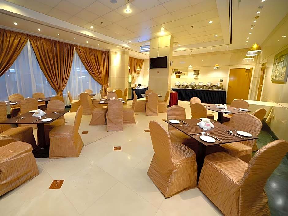 Nejoum Al Emarat