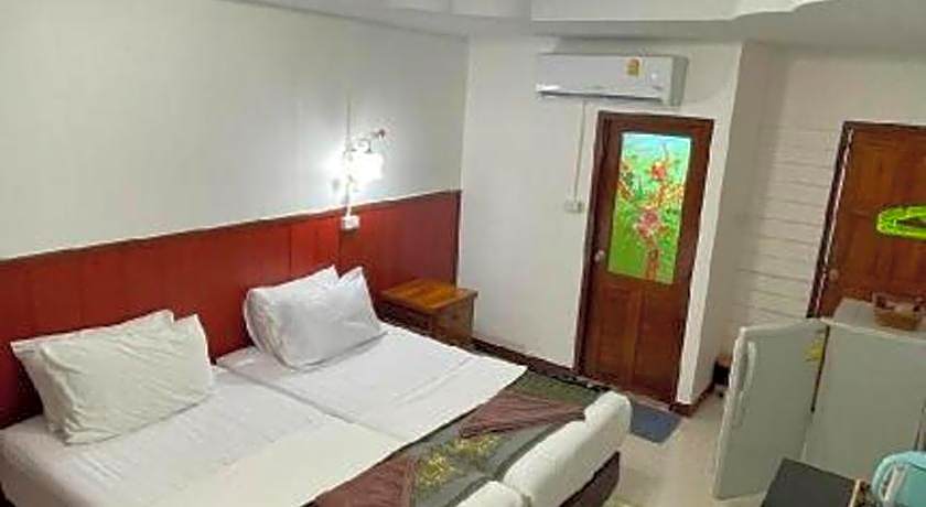 Jirawan Hotel