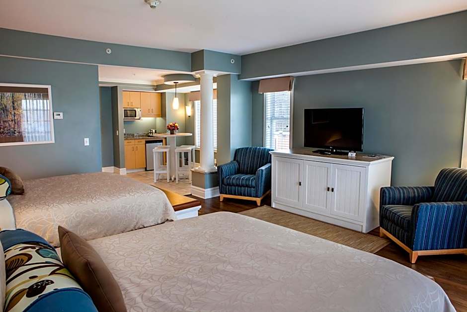 Watkins Glen Harbor Hotel