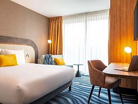 Mercure Amsterdam North Station