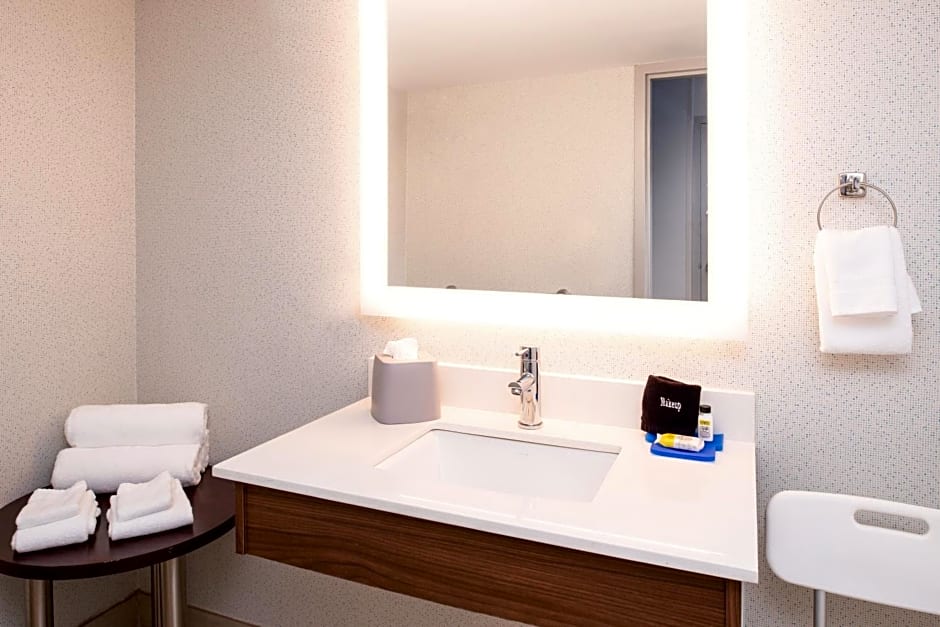 Holiday Inn Express Towson By IHG