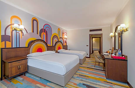 Family Room Side Sea View