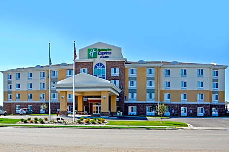 Holiday Inn Express Hotel And Suites Williston By IHG