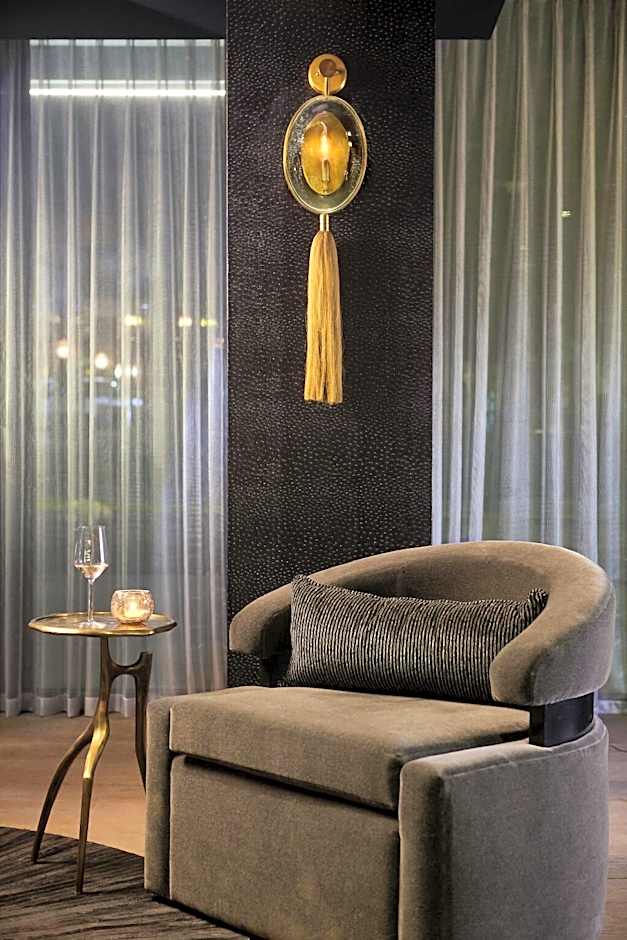 The Kindler Hotel