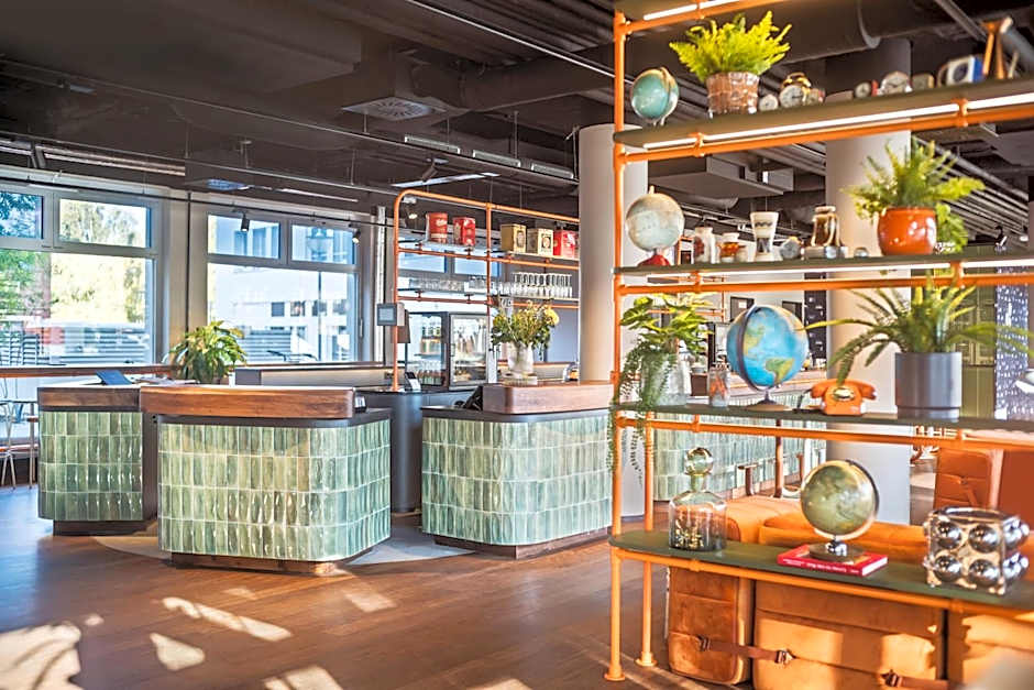 Me And All Hotel Berlin East Side