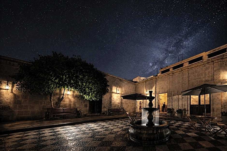 San Agustin Posada del Monasterio
