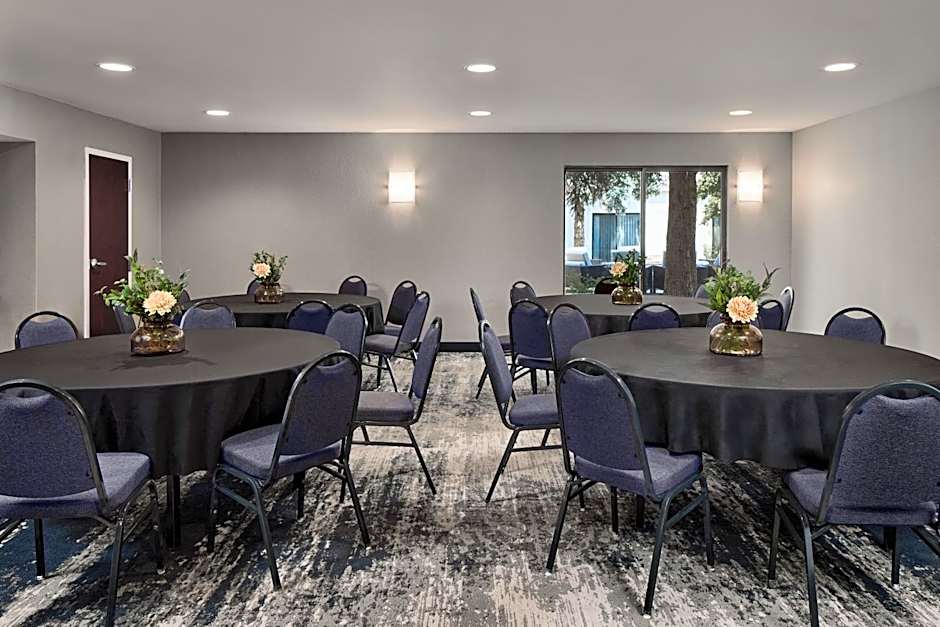 Courtyard by Marriott Fort Collins