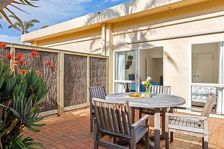 Ocean Beach Motor Lodge