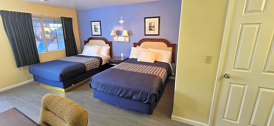 Rodeway Inn & Suites