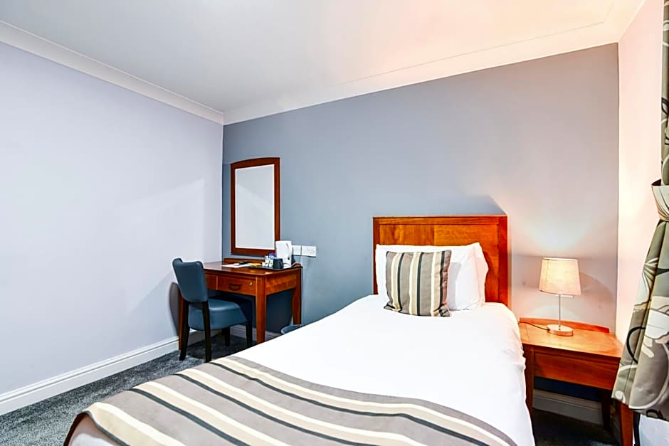 Aston Court Derby City Centre by Belvilla