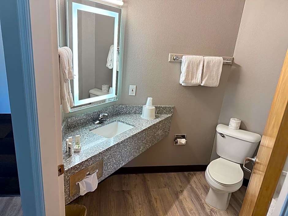 Baymont by Wyndham Athens, TN