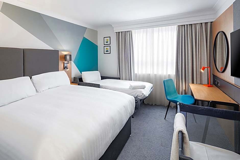 Holiday Inn Aylesbury By IHG