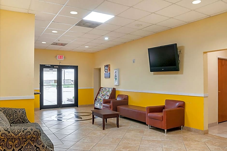 Motel 6-New Orleans, LA - Near Downtown