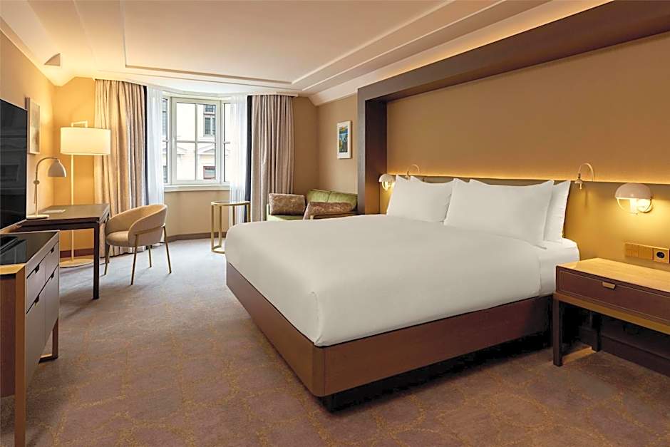 Hilton Vienna Plaza