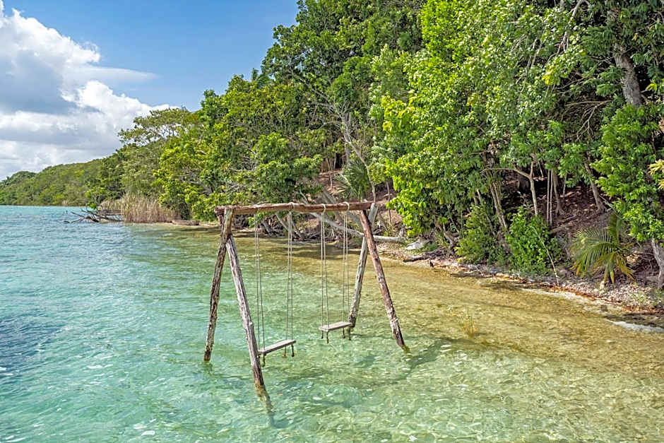 MBH Maya Bacalar Hotel Boutique