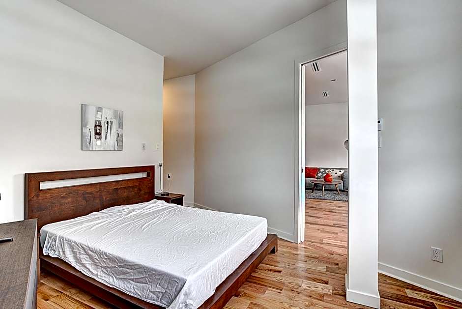 Modern Suites in NDG