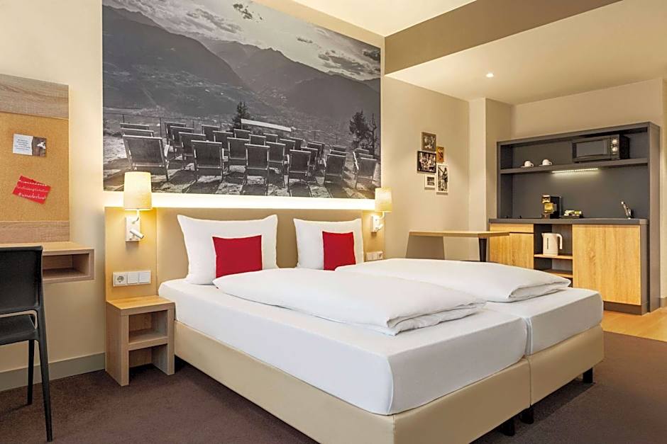 Vienna House Easy by Wyndham  Munchen