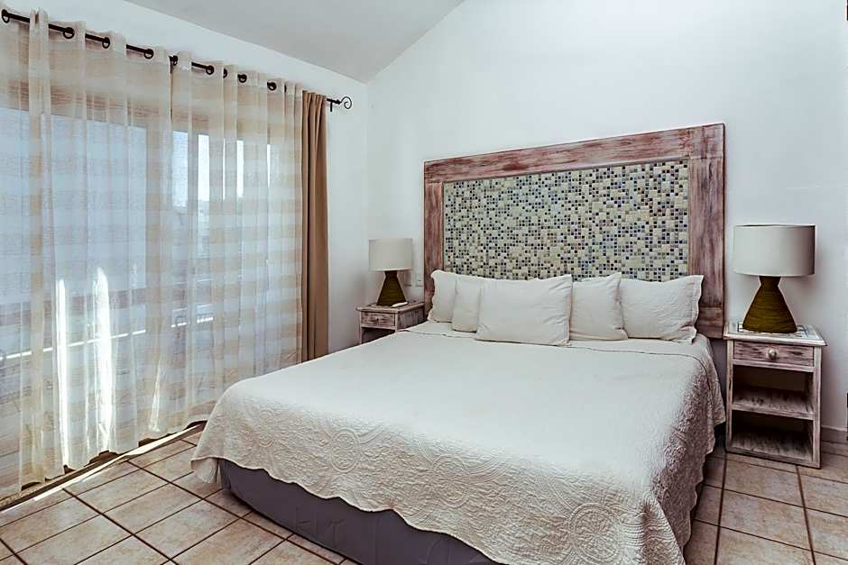 Fabiola Condo Hotel