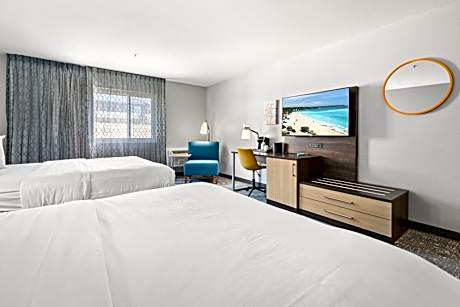 Queen Room with 2 Queen Beds