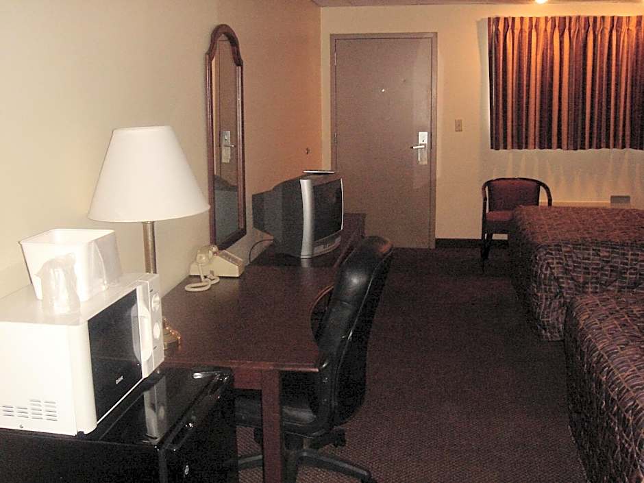 German Village Inn Motel