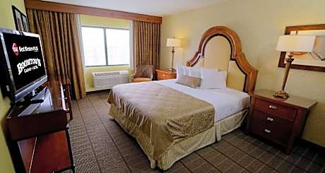 Standard King Room - Non-Smoking