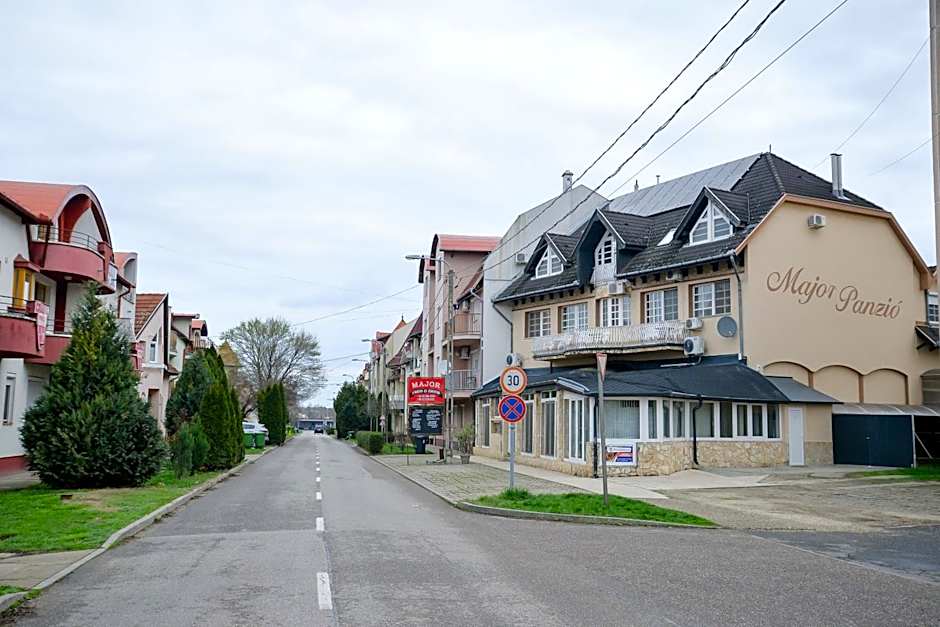 Major Panzió és Étterem