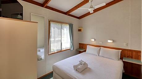 One-Bedroom Villa with Spa Bath